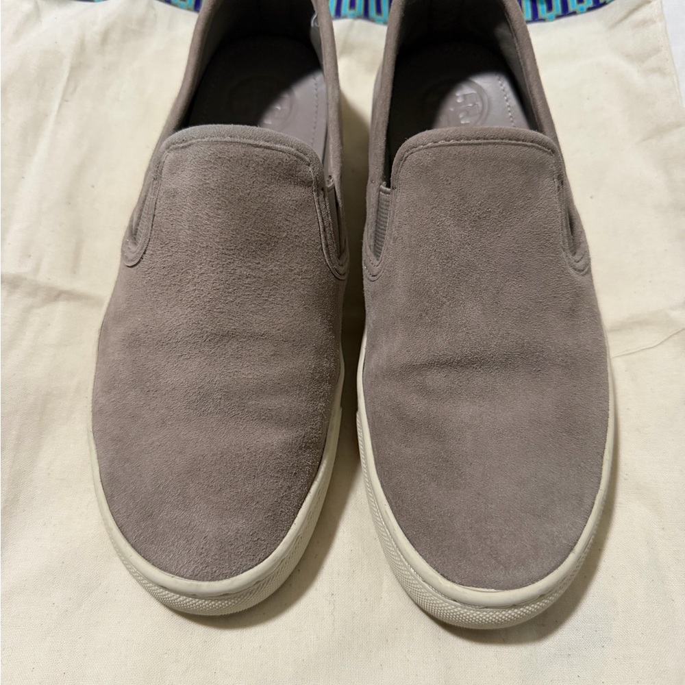 Tory Burch Jesse Suede Slip-On Sneaker Size 6